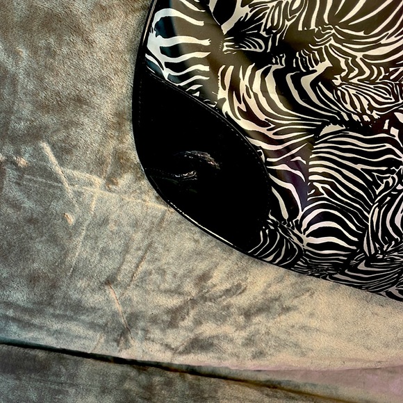 Betsy Johnson Zebra Tote - Picture 2 of 12